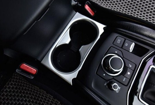 Декоративная накладка для подстаканника Mazda CX-5 2 2017+ В